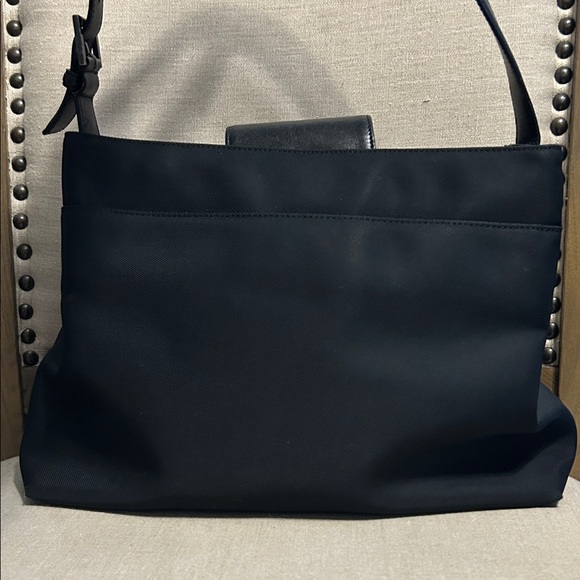 Vintage Y2K-Era Coach Mercer Black Nylon Shoulder Bag - Picture 1 of 13